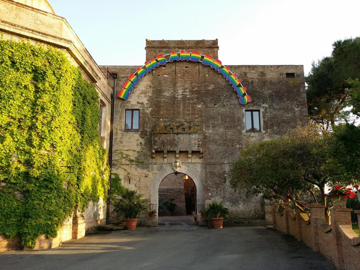 فيلا Il Filaro Del Castello Di San Basilio مارينا دي بيستيتشي المظهر الخارجي الصورة